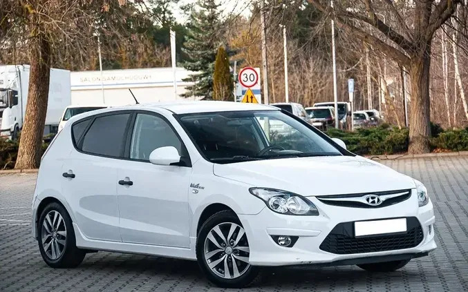 hyundai i30 Hyundai I30 cena 22999 przebieg: 170000, rok produkcji 2010 z Lipno